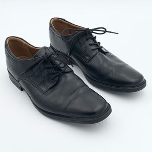 Clarks Classic Black Men's Dress Shoes size 9